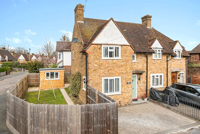 2 Bedroom Semi Detached House For Sale In Old Palace Road, Weybridge, KT13