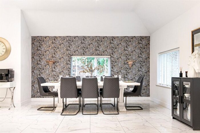 4 Bedroom Detached House For Sale In The Quarries, Boughton Monchelsea, Kent, ME17