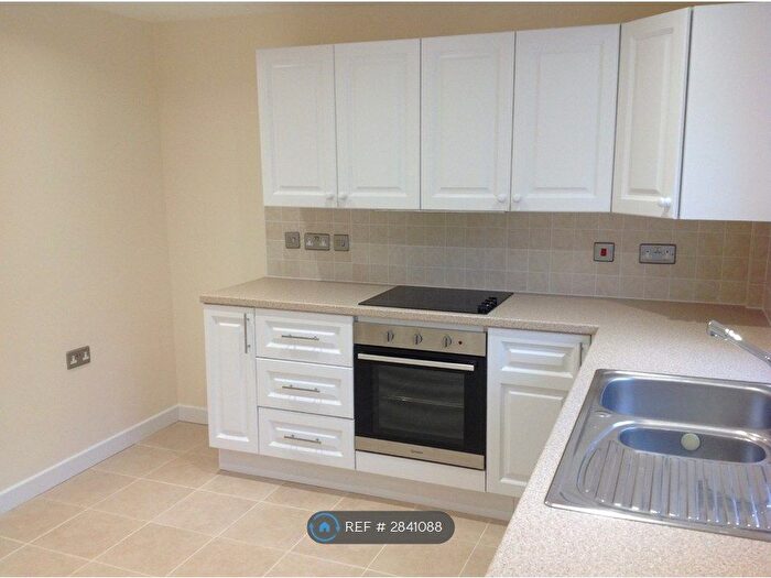 2 Bedroom Semi-detached House To Rent In St. Peters Street, Duxford, Cambridge, CB22