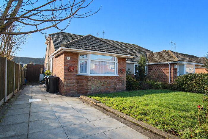 3 Bedroom Semi Detached Bungalow For Sale In The Ridgeway, Broadstairs, CT10