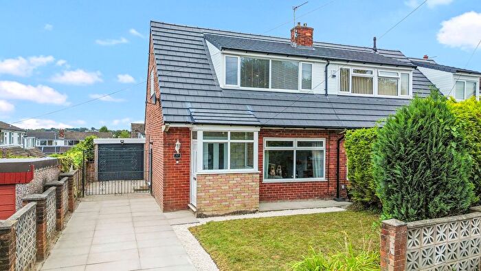 2 Bedroom Semi Detached House For Sale In Kilburn Avenue, Ashton-In-Makerfield, WN4