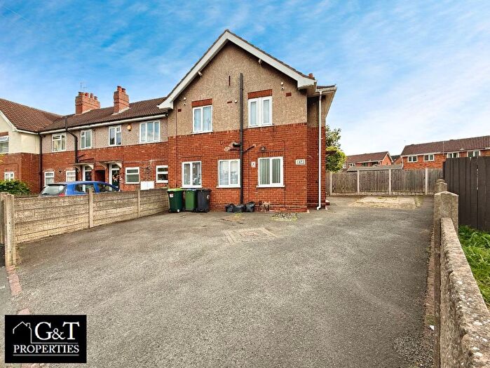 5 Bedroom Terraced House To Rent In Victoria Road, Cradley Heath, B64