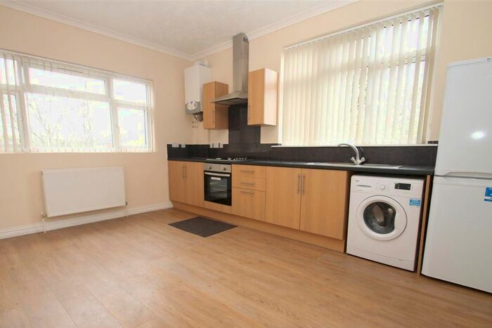 1 Bedroom Flat To Rent In Melton Road, Leicester, LE4