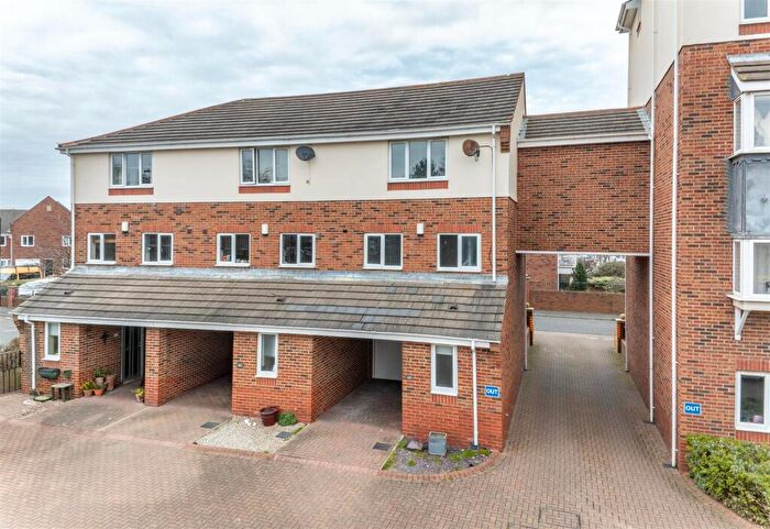 3 Bedroom Town House To Rent In Commissioners Wharf, North Shields, NE29