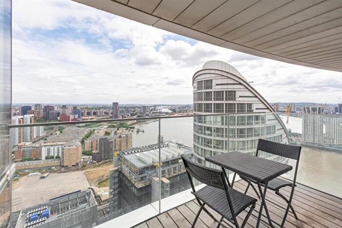 1 Bedroom Apartment For Sale In Biscayne Avenue, Canary Wharf, E14