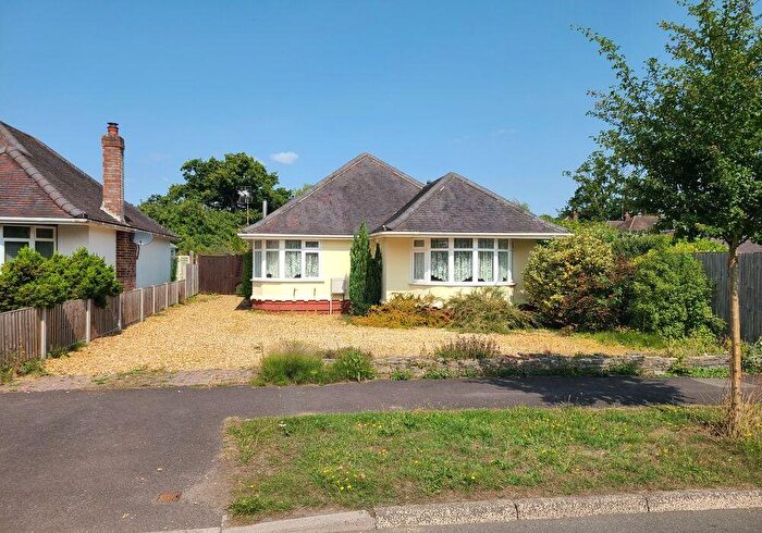 3 Bedroom Detached Bungalow For Sale In Ashdene Road, Ashurst, Southampton, SO40