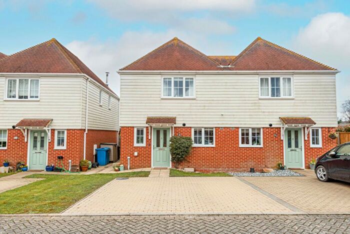 2 Bedroom Semi-Detached House For Sale In Haze Wood Close, Selling, ME13