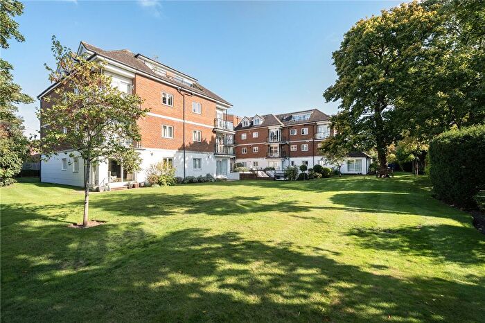 2 Bedroom Flat For Sale In Marian Lodge, The Downs, Wimbledon, London, SW20