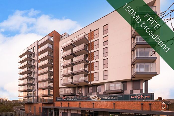 2 Bedroom Flat To Rent In Stylus Place, Hayes, UB3