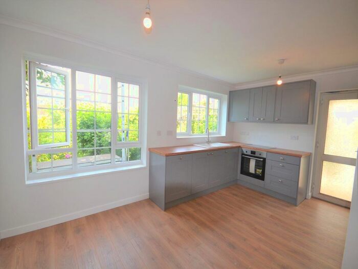 3 Bedroom Detached Bungalow To Rent In Crofton Park Avenue, Bexhill-On-Sea, TN39