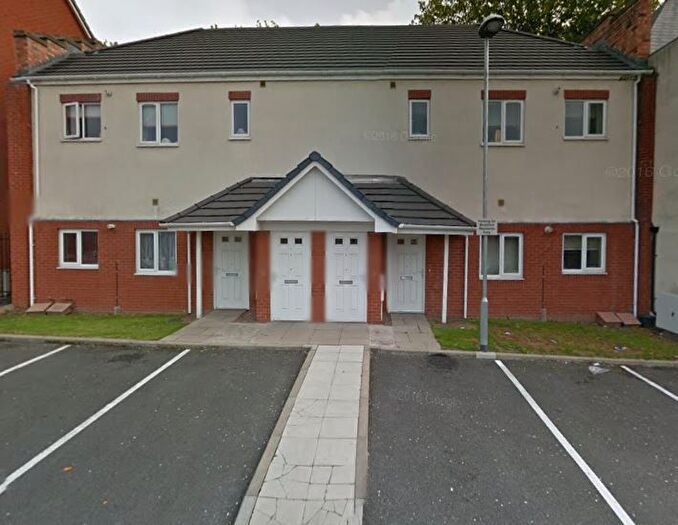 2 Bedroom Flat To Rent In Graphic Close, Walsall, WS1