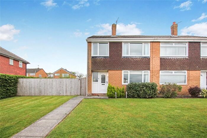 3 Bedroom Semi-Detached House For Sale In Guildford Road, Middlesbrough, TS6