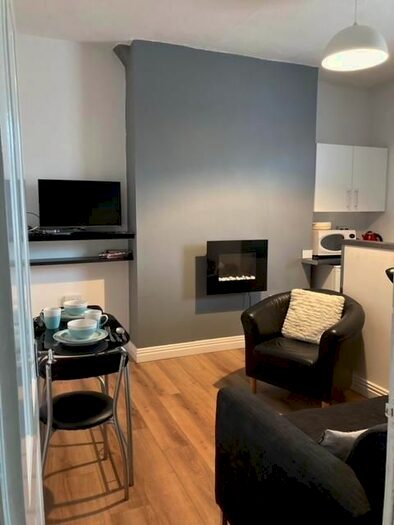 2 Bedroom Flat To Rent In Ferry Road, Barrow-In-Furness, LA14