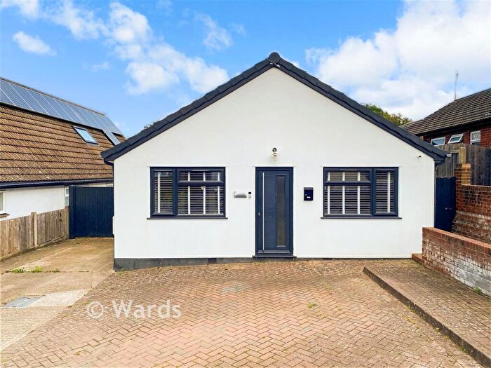4 Bedroom Bungalow For Sale In Valkyrie Avenue, Whitstable, Kent, CT5