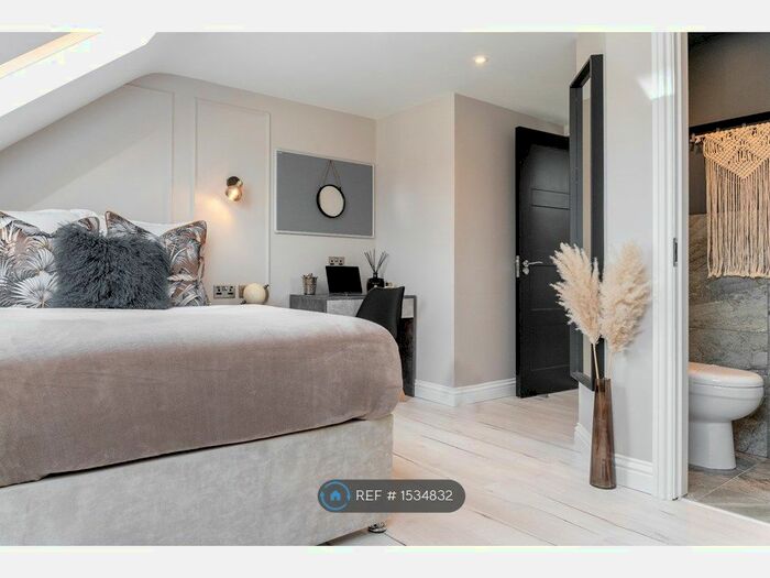 6 Bedroom Terraced House To Rent In Adelaide Road, Kensington, Liverpool, L7