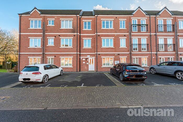 2 Bedroom Flat For Sale In Rea Road, Northfield, Birmingham, West Midlands, B31