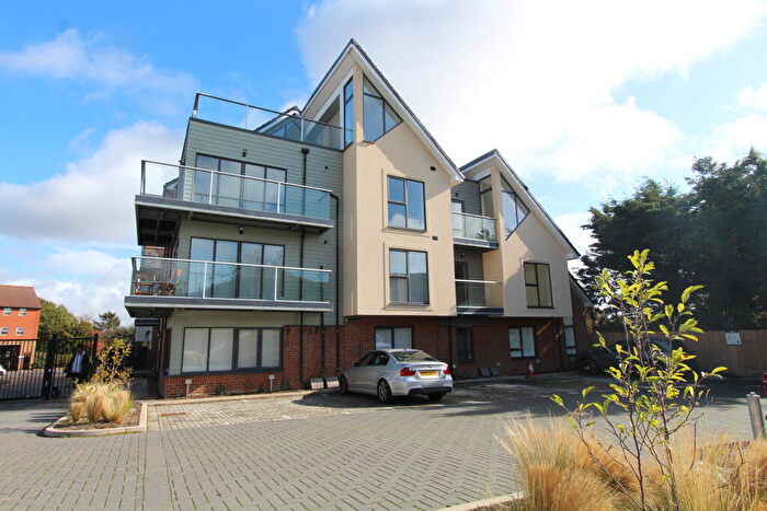 2 Bedroom Apartment To Rent In The Gatehouse, Eastwood Road, Rayleigh, SS6