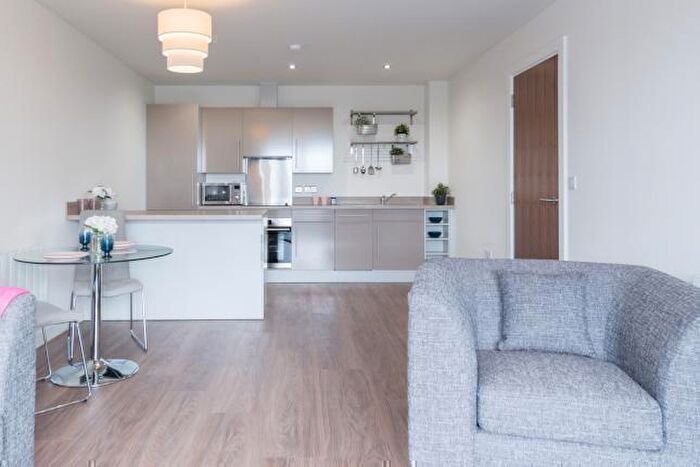 1 Bedroom Apartment To Rent In St. Johns Road, Leeds, West Yorkshire, LS3