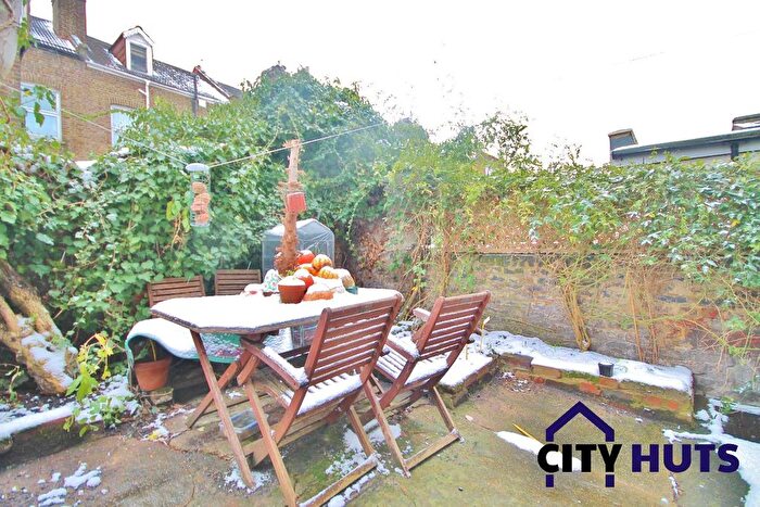 4 Bedroom Terraced House To Rent In Crowland Road, Seven Sisters, N15