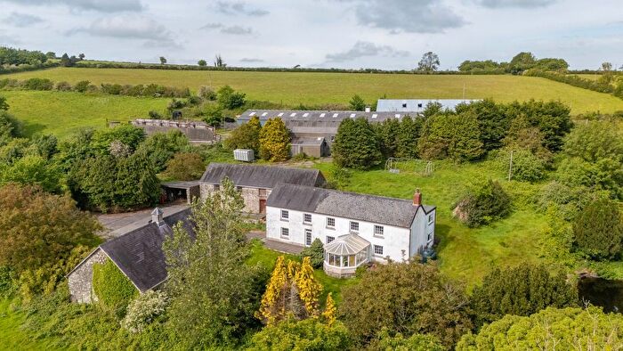 7 Bedroom Detached House For Sale In Panteg Cross, Llandysul, SA44