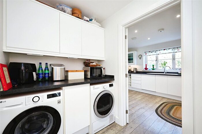 4 Bedroom Detached House For Sale In St. Peters Court, Havenstreet, Ryde, Isle Of Wight, PO33