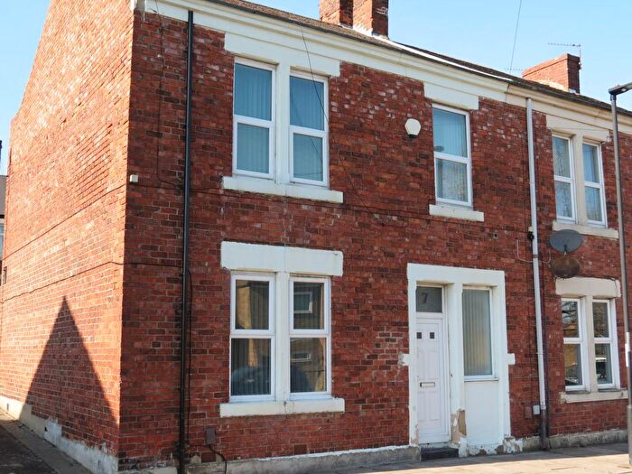 4 Bedroom Semi-Detached House To Rent In Prospect Place, Arthurs Hills, NE4