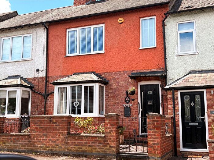 2 Bedroom Terraced House For Sale In Kingsley Avenue, Daventry, Northamptonshire, NN11
