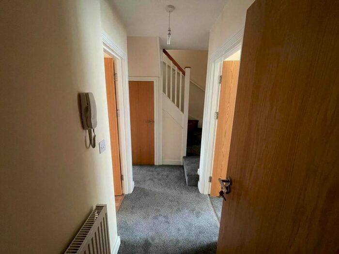 2 Bedroom Maisonette To Rent In 8 Lime Street, Gorseinon, Swansea SA4