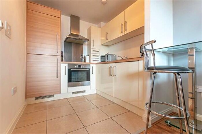 Studio To Rent In Heol Glan Rheidol, Cardiff, CF10