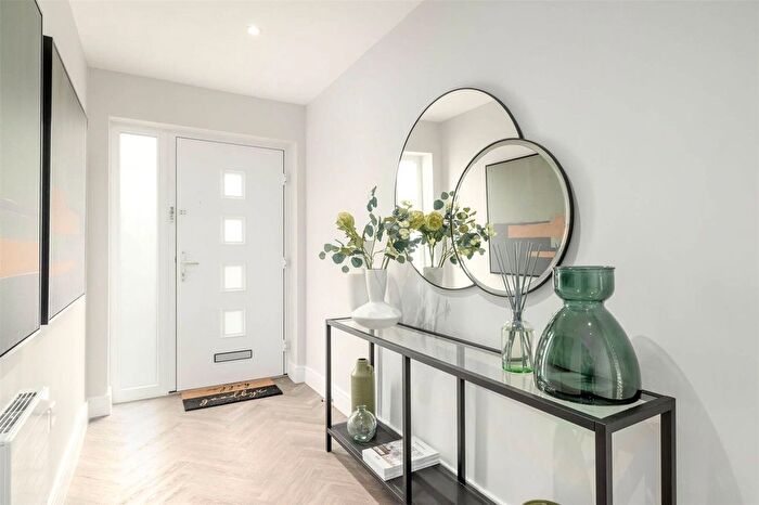 4 Bedroom Semi-Detached House For Sale In Townhouse -The Fieldings, Jackton, Newlands Road, East Kilbride, Glasgow, G75