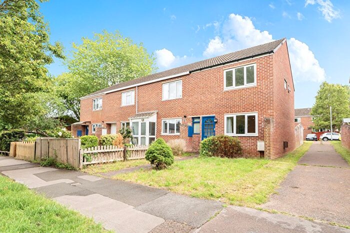 2 Bedroom Terraced House For Sale In Rowan Drive, Taunton, TA1