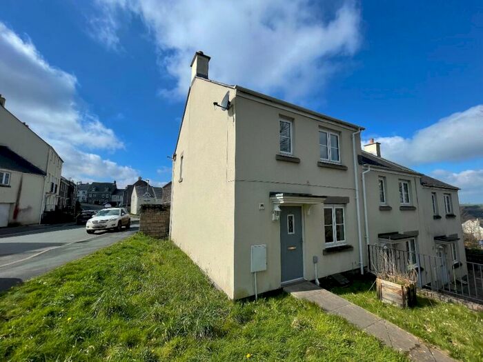 3 Bedroom Terraced House To Rent In Okehampton, EX20