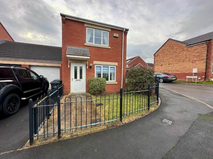 3 Bedroom Detached House To Rent In Kingsbridge Crescent, Middlesbrough, TS5