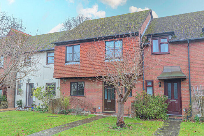 3 Bedroom Terraced House For Sale In Old Common, Southampton, SO31