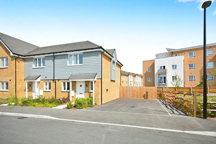 2 Bedroom Property To Rent In Manston Drive, Ramsgate, CT11