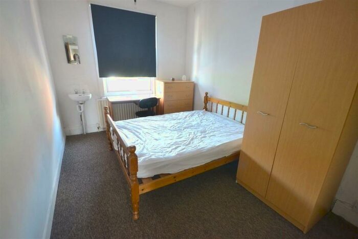 5 Bedroom House To Rent In Welford Road, Clarendon Park, Leicester, LE2