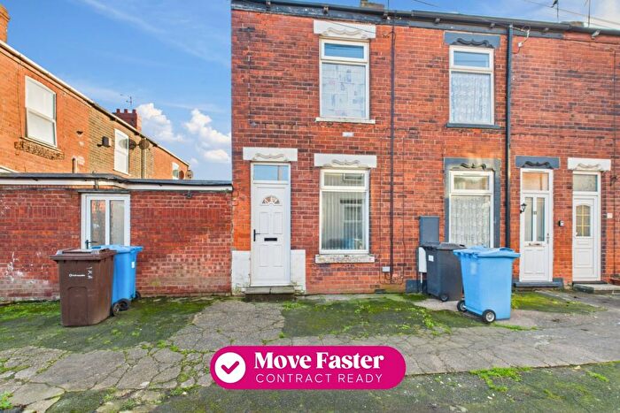 2 Bedroom End Terrace House For Sale In Kirkstead Avenue, Kirkstead Street, Hull, HU8
