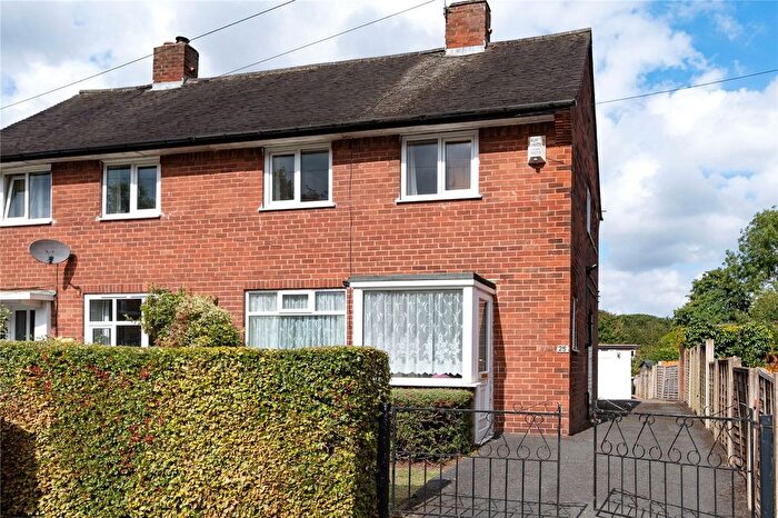 2 Bedroom Semi Detached House For Sale In West Park Close, Roundhay, Leeds, LS8