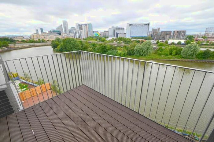 1 Bedroom Flat To Rent In Kent Building, Hope Street, London City Island, London, E14