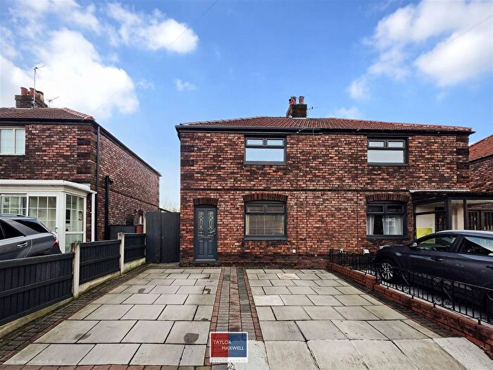 3 Bedroom Semi-Detached House For Sale In Belvedere Avenue, Sutton Leach, St. Helens, WA9