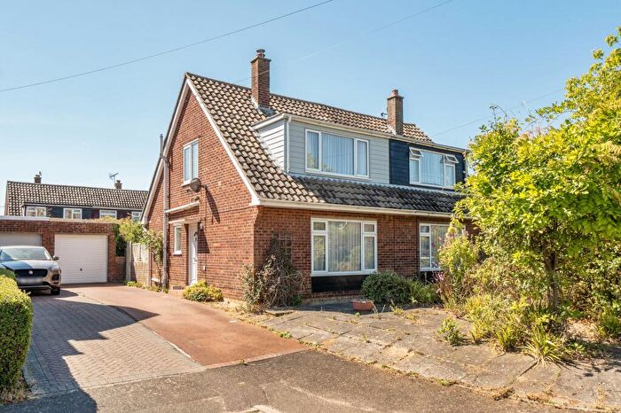 3 Bedroom Semi Detached House For Sale In Hancocks Close, Leiston, IP16