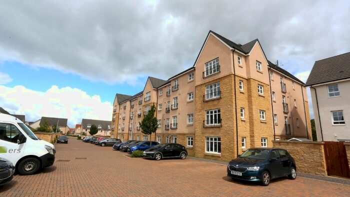 2 Bedroom Flat To Rent In Cowgill Gardens, Liberton, Edinburgh, EH16