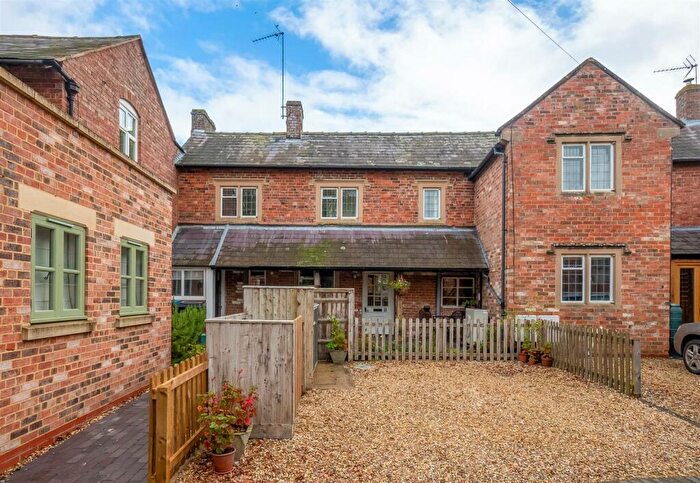 3 Bedroom Terraced House For Sale In Cherington, Shipston-on-Stour, CV36