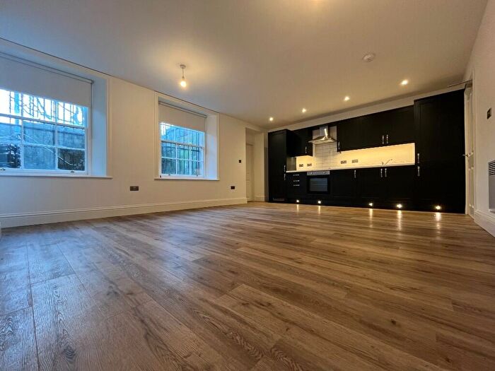 2 Bedroom Apartment To Rent In Hamilton Square, Birkenhead, Wirral, Merseyside, CH41