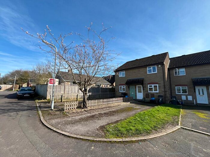 2 Bedroom End Of Terrace House For Sale In Fourways Close, Castle Cary, BA7