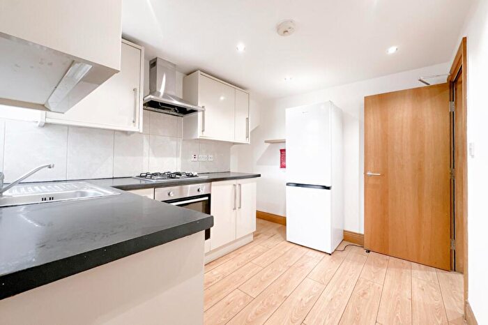 1 Bedroom Flat To Rent In London Road, Croydon, CR0