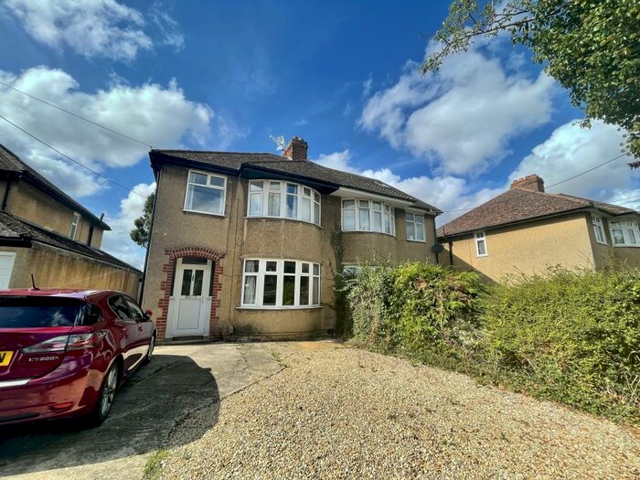 5 Bedroom Semi-Detached House To Rent In Kidlington, Oxfordshire, OX5