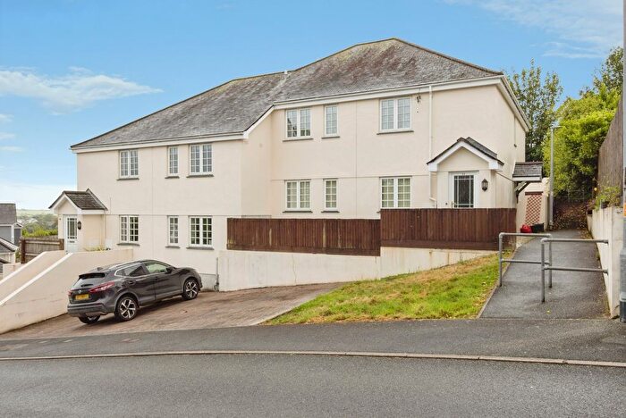 2 Bedroom Flat For Sale In Chy Pons, St. Austell, Cornwall, PL25