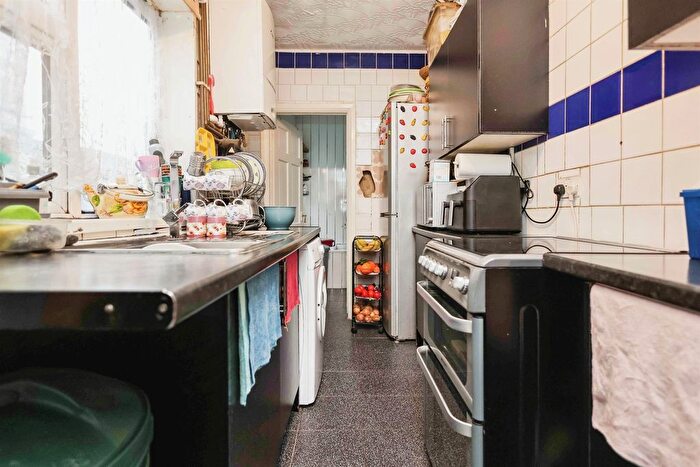 3 Bedroom Terraced House For Sale In Pretoria Road, Bordesley Green, Birmingham, B9