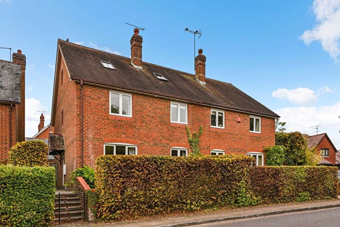5 Bedroom Semi-Detached House For Sale In The Burrow, High Street, Selborne Hampshire, GU34